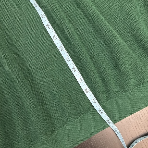 Green ASOS oversized long sleeve T-shirt - Picture 2 of 4